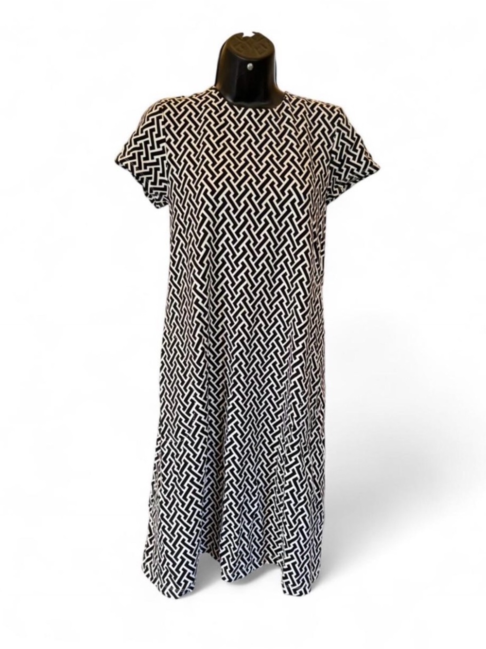 J. McLaughlin Black and White Geometric Maxi Dress